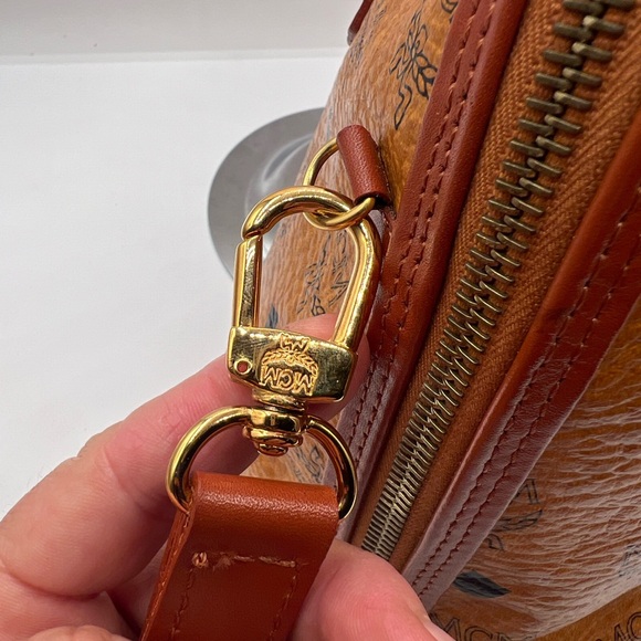 🔥MCM Alma visetos cognac 2 way bag EUC 🔥made in Germany with COA - Picture 7 of 16